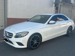 Weiß Gebraucht 2018 Mercedes C220 Limousine | 19.400 € (Guter Preis)