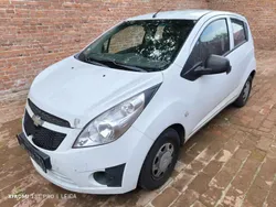 Schneeweiss/summitwhite/arctic Gebraucht 2012 Chevrolet Spark Kleinwagen | 1.690 € (Fairer Preis)
