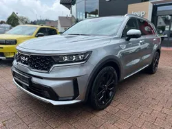 Grau Gebraucht 2022 Kia Sorento Platinum SUV | 36.100 € (Guter Preis)