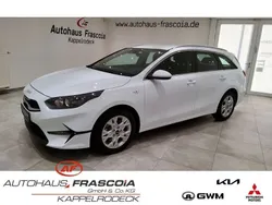 Weiss Gebraucht 2024 Kia Ceed Sportswagon Vision Kombi | 23.600 € (Superpreis)