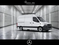 Weiss Gebraucht 2024 Mercedes Sprinter Van | 42.838 € (Guter Preis)