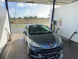 Grau Gebraucht 2010 Peugeot 207 CC Cabrio | 3.000 € (Guter Preis)