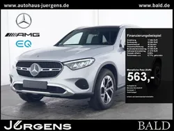 Silber hightech silver metallic Gebraucht 2024 Mercedes GLC300e Avantgarde SUV | 59.880 € (Superpreis)