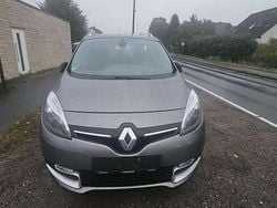 Grau Gebraucht 2015 Renault Scénic III LIMITED Van / Kleinbus | 3.900 € (Superpreis)