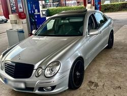 Silber Gebraucht 2006 Mercedes 280 Limousine | 6.600 €