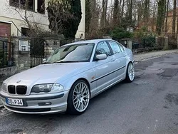 Silber Gebraucht 1998 BMW 323 Limousine | 3.000 € (Guter Preis)