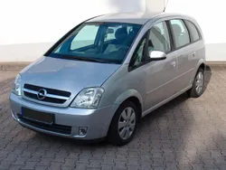 Silber Gebraucht 2003 Opel Meriva Cosmo Van / Kleinbus | 1.499 € (Guter Preis)