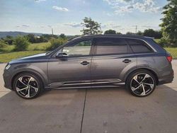 Grau Gebraucht 2021 Audi SQ7 SUV | 70.000 € (Fairer Preis)