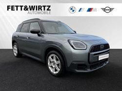 Smokey green metallic Gebraucht 2025 Mini Countryman SUV | 36.770 € (Superpreis)