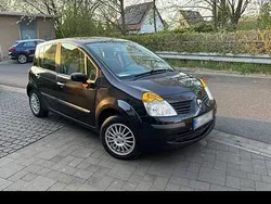 Schwarz Gebraucht 2005 Renault Modus Van / Kleinbus | 900 € (Guter Preis)