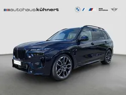M carbonschwarz metallic Neu 2025 BMW X7 M Sport SUV | 117.490 € (Fairer Preis)