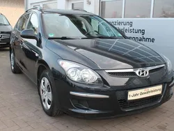Schwarz Gebraucht 2010 Hyundai i30 Comfort Kombi | 4.500 € (Etwas zu teuer)