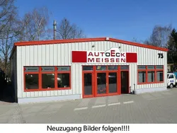 Weiß Gebraucht 2017 Peugeot 2008 Allure SUV | 9.950 € (Guter Preis)