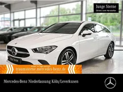 Weiß Gebraucht 2021 Mercedes CLA200 Advanced Limousine | 23.990 € (Guter Preis)