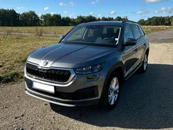 Grau Gebraucht 2022 Skoda Kodiaq SUV | 34.000 € (Guter Preis)