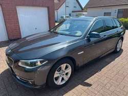 Grau Gebraucht 2014 BMW 530 Luxury Line Kombi | 14.900 € (Fairer Preis)
