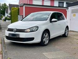 Weiß Gebraucht 2011 VW Golf VI Limousine | 5.400 € (Fairer Preis)