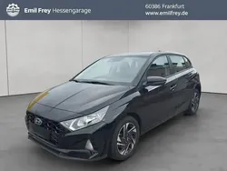 Schwarz Gebraucht 2023 Hyundai i20 Trend Kleinwagen | 16.750 € (Fairer Preis)