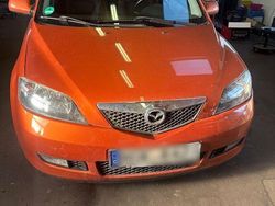 Orange Gebraucht 2013 Mazda 2 Kleinwagen | 1.850 € (Guter Preis)