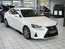 Sonic quartz Gebraucht 2020 Lexus IS300h Limousine | 29.900 € (Fairer Preis)