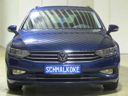 Aquamarine blue (metallic) Gebraucht 2023 VW Passat Business Kombi | 24.950 € (Guter Preis)