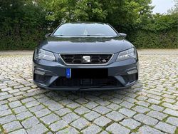Grau Gebraucht 2019 Seat Leon FR Limousine | 20.500 € (Teuer)