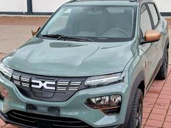 Gebraucht 2023 Dacia Spring Extreme Kleinwagen | 11.990 € (Guter Preis)