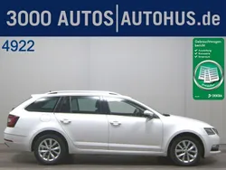 Candy weiss Gebraucht 2019 Skoda Octavia Style Kombi | 11.880 € (Superpreis)