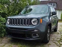 Grau Gebraucht 2015 Jeep Renegade Longitude SUV | 10.500 € (Fairer Preis)
