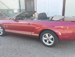 Rot Gebraucht 2006 Ford Mustang Cabrio | 10.950 €