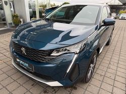Blau Gebraucht 2021 Peugeot 3008 Allure SUV | 19.490 € (Guter Preis)