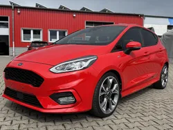 Rot Gebraucht 2018 Ford Fiesta ST-Line Kleinwagen | 12.800 € (Guter Preis)