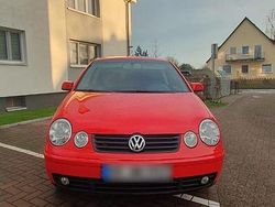 Rot Gebraucht 2004 VW Polo Kleinwagen | 2.200 €