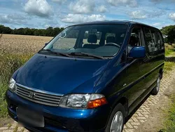 Blau Gebraucht 2003 Toyota HiAce Van / Kleinbus | 9.200 € (Teuer)