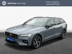 Thunder grey metallic Gebraucht 2023 Volvo V60 Plus Kombi | 37.950 € (Fairer Preis)