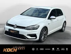 Pure white Gebraucht 2019 VW Golf VII R Limousine | 28.930 € (Etwas zu teuer)