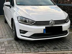 Weiß Gebraucht 2016 VW Golf Sportsvan Allstar Van / Kleinbus | 10.300 € (Fairer Preis)
