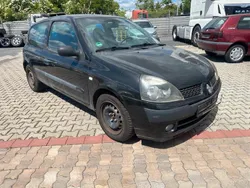 Schwarz Gebraucht 2003 Renault Clio II Kleinwagen | 590 € (Superpreis)