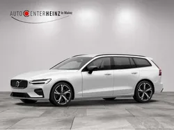 Neu 2024 Volvo V60 Plus Kombi | 49.900 € (Etwas zu teuer)