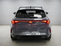 Graphene grau metallic (r6) graphene grau metallic (r6) Neu 2025 Cupra Leon Kombi | 33.558 € (Guter Preis)