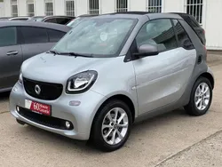 Titania grey & silber metallic Gebraucht 2018 Smart ForTwo Cabrio Cabrio | 15.680 € (Fairer Preis)