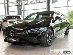 Unilack nachtschwarz Gebraucht 2024 Mercedes CLA180 AMG Limousine | 34.200 € (Fairer Preis)