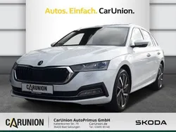 Moonweiss metallic met. moonweiss metallic met. Gebraucht 2020 Skoda Octavia Kombi | 23.990 € (Fairer Preis)