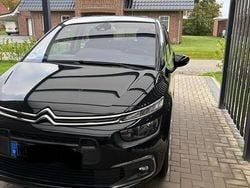 Schwarz Gebraucht 2017 Citroën C4 Van / Kleinbus | 9.250 € (Etwas zu teuer)