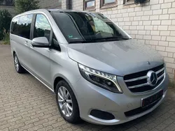 Brillantsilber Gebraucht 2017 Mercedes V250 Edition Van / Kleinbus | 21.990 € (Etwas zu teuer)