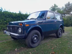 Grün Gebraucht 2009 Lada niva SUV | 6.000 € (Fairer Preis)