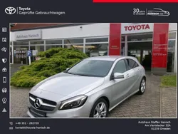 Polarsilber metallic Gebraucht 2017 Mercedes A180 Urban Limousine | 13.490 € (Fairer Preis)