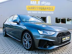 Grau Gebraucht 2022 Audi A4 S-Line Limousine | 24.799 € (Guter Preis)