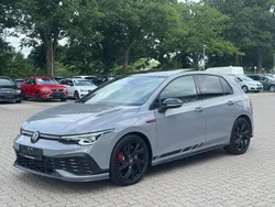 Grau Gebraucht 2023 VW Golf VIII GTI Clubsport Limousine | 33.980 € (Fairer Preis)