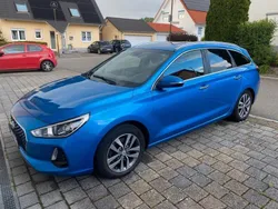 Blau Gebraucht 2018 Hyundai i30 Kombi | 8.600 € (Guter Preis)